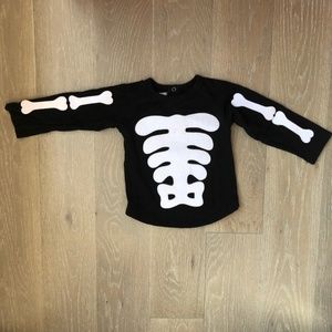 Mudpie Halloween Skeleton Appliqué Long Sleeve Tee